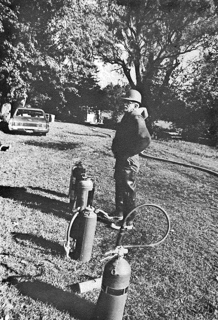 1976 - Fire Extinguisher Training at Thorndale Fire Training School